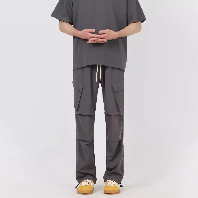 Comfort Fit Cargo Pants with Pockets