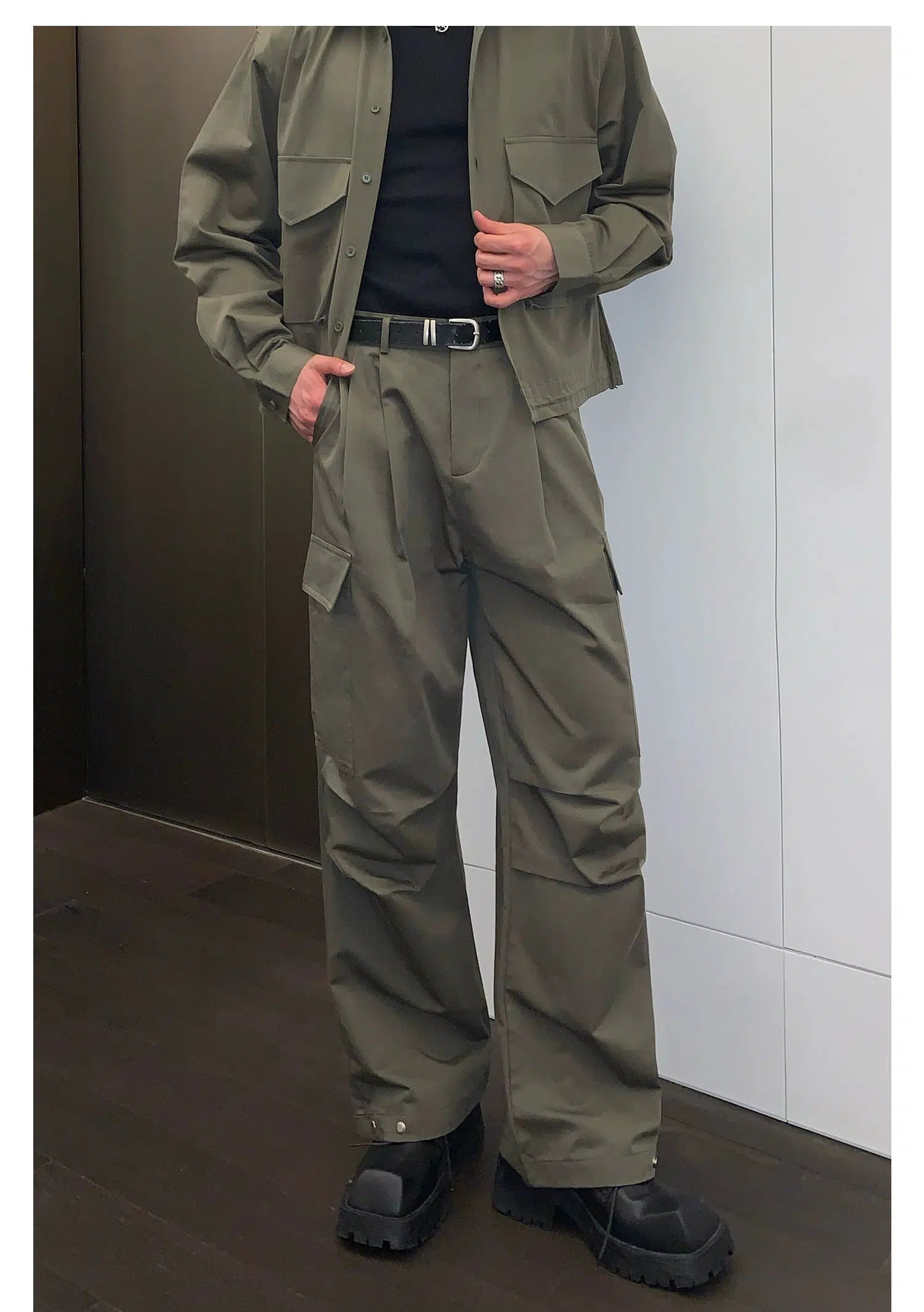 Large Pocket Straight Cargo Pants