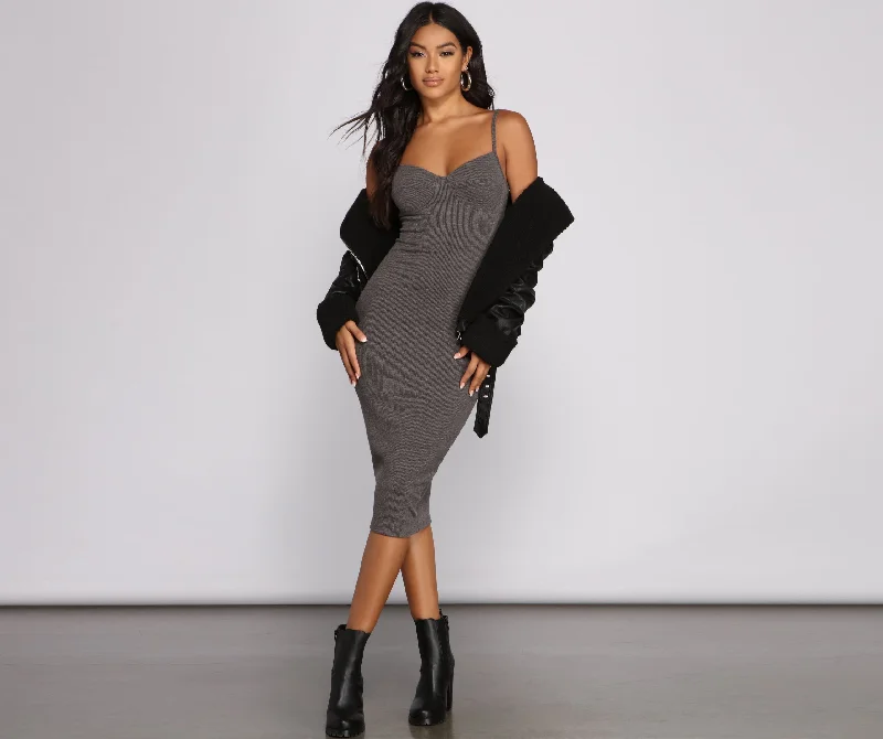 Stylish Sweetheart Ribbed Knit Midi Dress